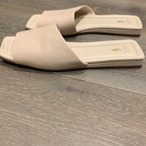 Franco Sarto shoes - Picture 4 of 5